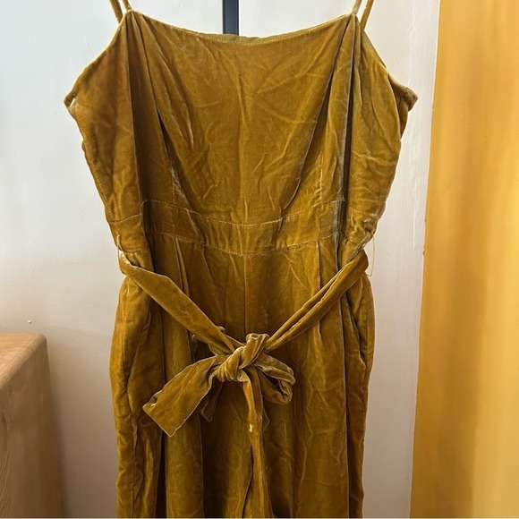 J. Crew 365 Marseille Crushed Velvet Jumpsuit‎ Wide Leg Cropped Belt Gold 12P - Picture 3 of 7